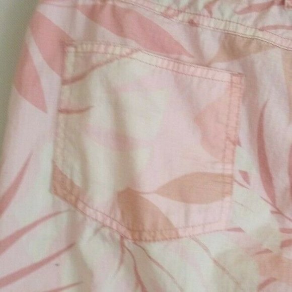 Jamaica Bay Petite Discover Paradise Women's Pink Tropical Floral Design Size 4P - Picture 5 of 9